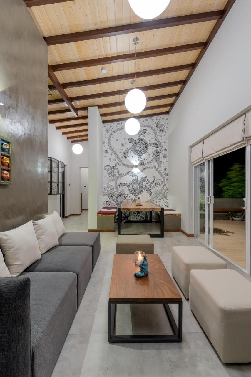 Hikka Hill Loft Apartment Hikkaduwa Exterior photo